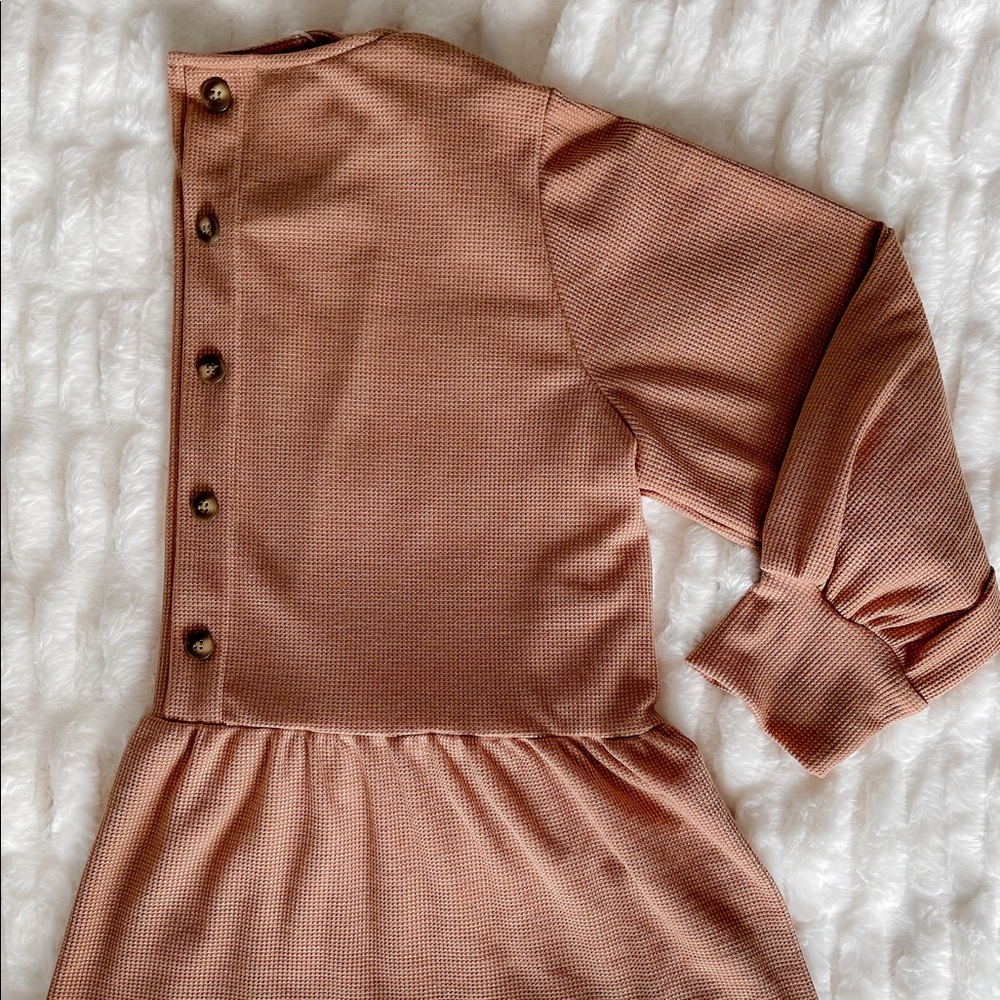 Gilli PLUS button back top